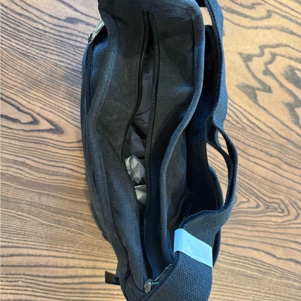 Travel Canvas Messenger Bag- Black W/Multiple Storage - NWT - Picture 3 of 10